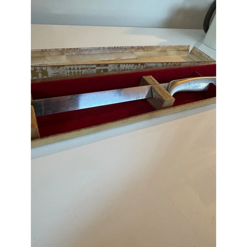 Vintage Gerber Legendary Blades Balmung Carving Knife with Original Box Chrome